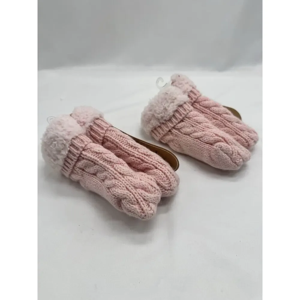 So ‘Dorable Faux Fir Lined Baby Booties Socks Pink 6-12 Mo NWT Winter Set Of 2